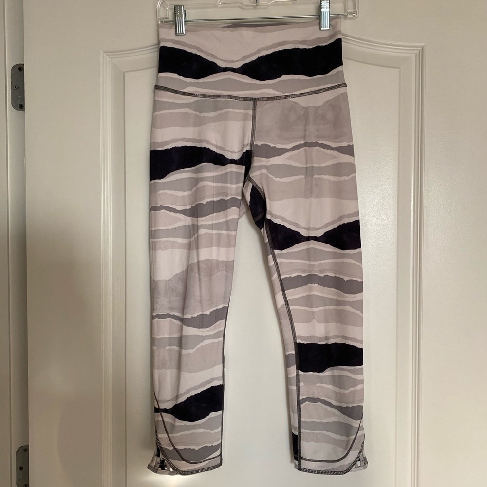 Lulu lemon High Rise Cropped Leggings